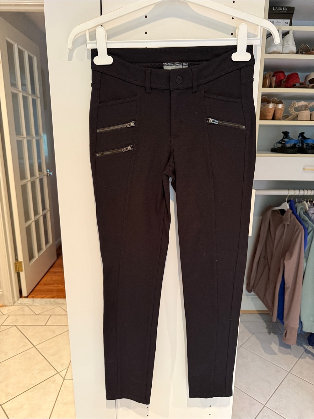 Athleta Black Activewear Leggings with Branded Tag